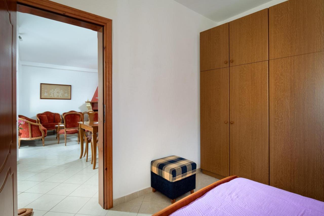 Thodoros Apartment シキア エクステリア 写真